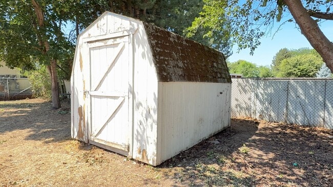 Building Photo - Adorable 3 bedroom 1.5 bathroom house for ...