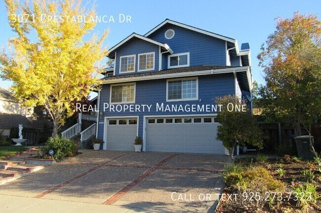 Building Photo - 3071 Crestablanca Dr