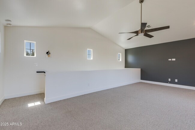 Building Photo - 4427 E Turney Ave