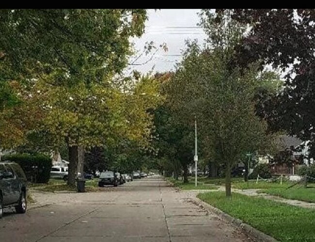 Building Photo - 20405 Kingsville St