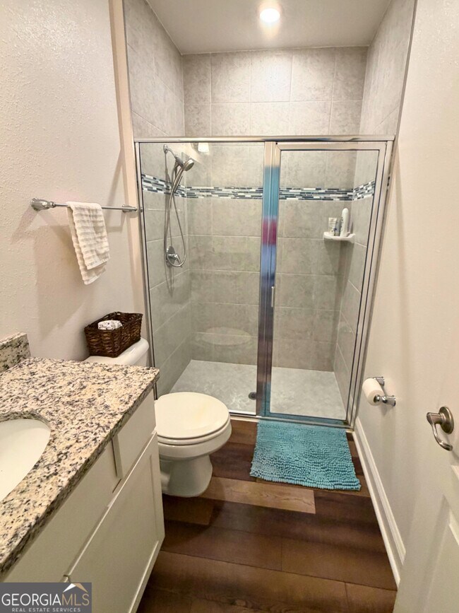 Building Photo - 208 Boatsman Way