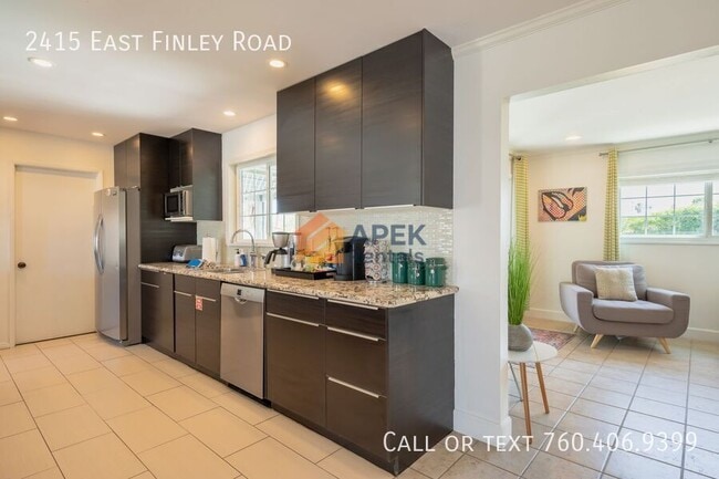 Building Photo - 2415 E Finley Rd