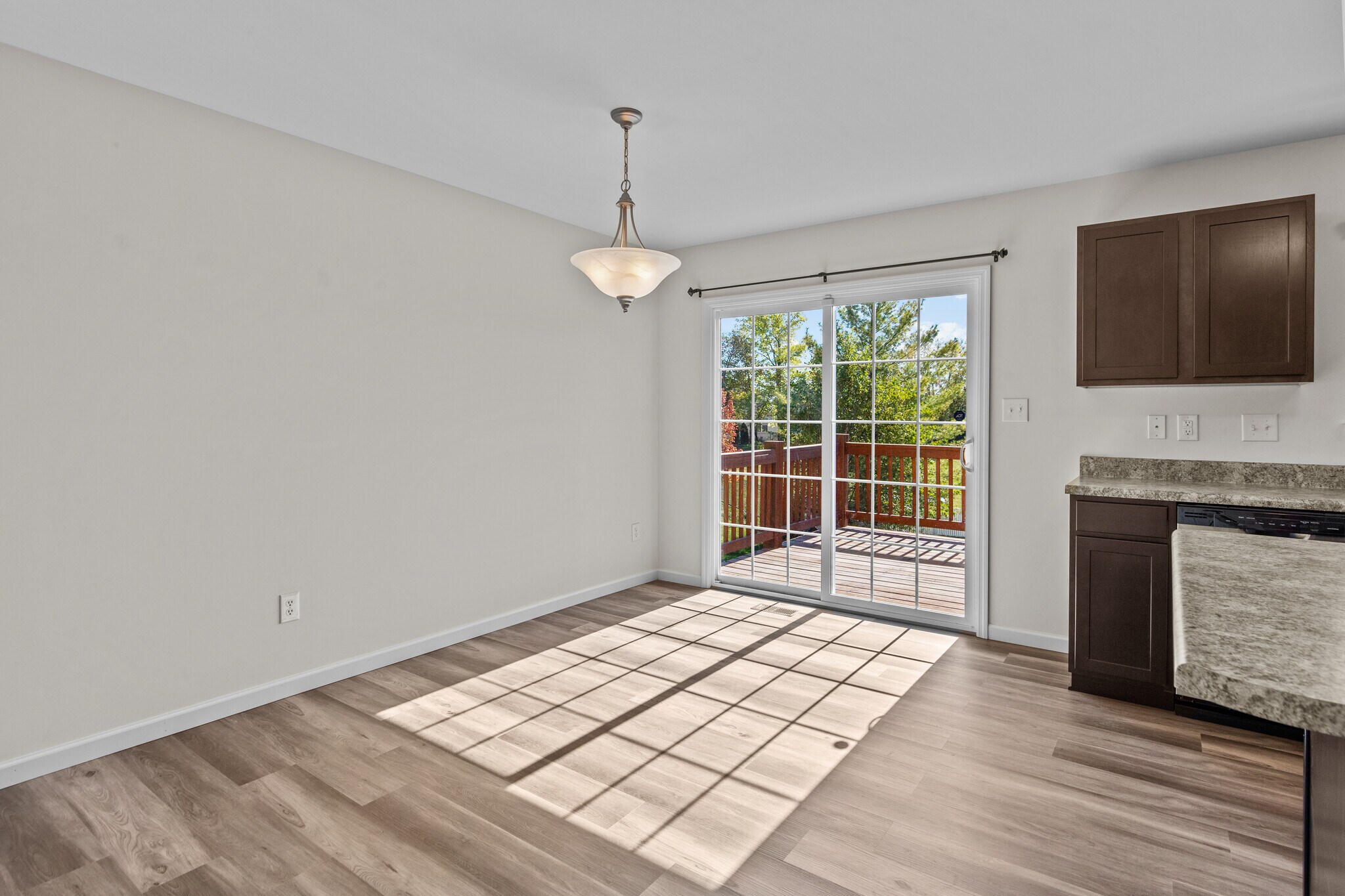 Building Photo - 614 Prairiegate Ct