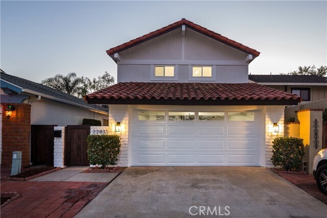 Building Photo - 22835 Islamare Ln
