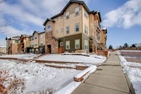 Building Photo - Stylish & Convenient Furnished Condo for Rent