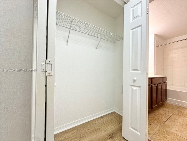 Building Photo - 10870 NW 88th Terrace