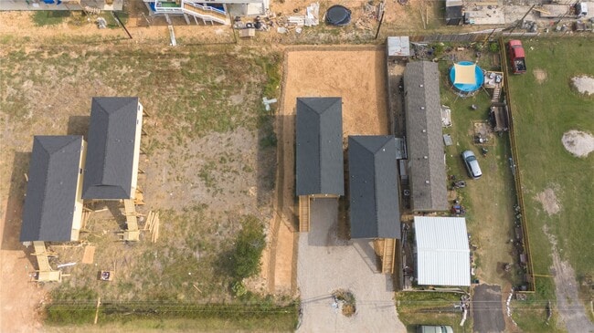 Building Photo - 835 22nd St