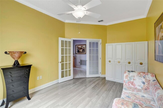 Building Photo - 2500 Castle Pines St