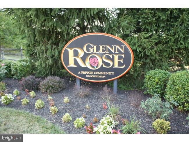 Primary Photo - 467 Glenn Rose Cir
