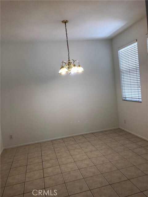 Building Photo - 59 Eaglecreek