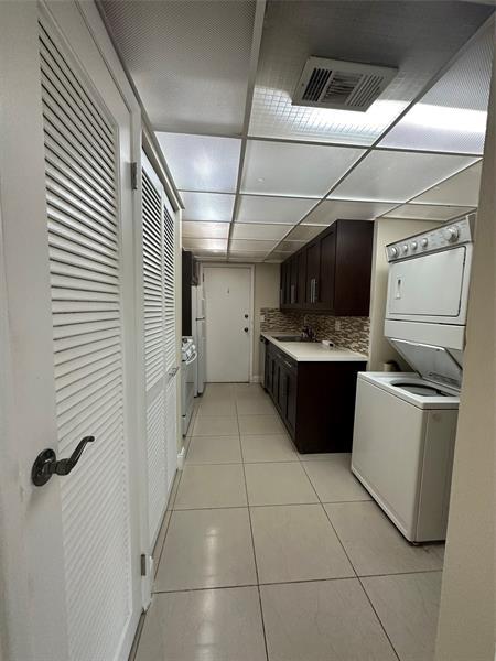 Building Photo - 17911 NW 68th Ave