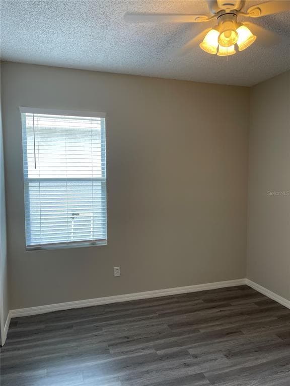 Building Photo - 606 Sunset View Dr