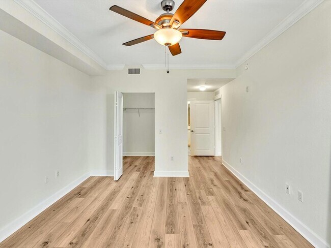 Building Photo - 1405 Renaissance Way
