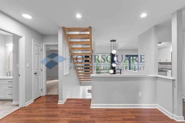 Building Photo - Single Family | One-acre lot in Powell Far...