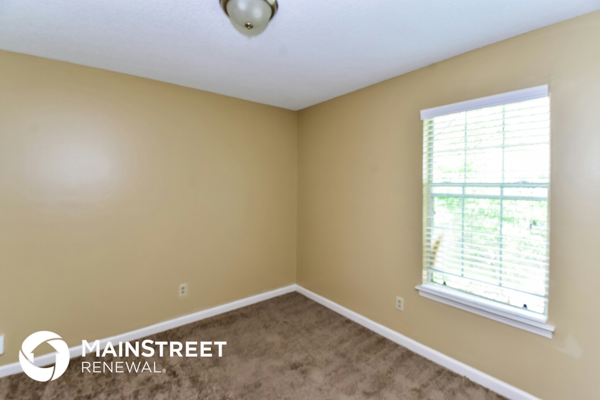 Building Photo - 1677 Ranmar Dr