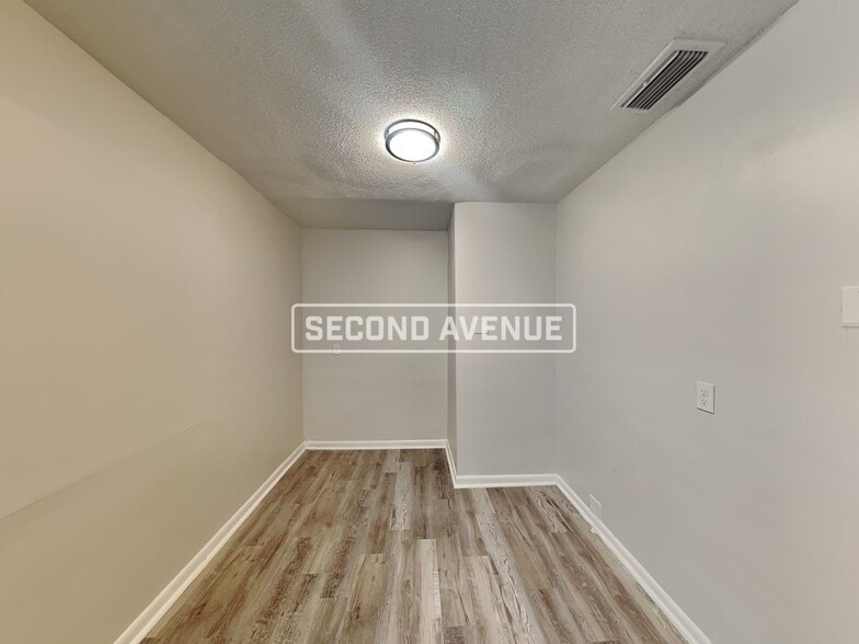Building Photo - 6731 W Virginia Ct