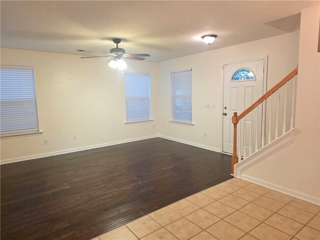 Building Photo - 411 Chatooga Ln