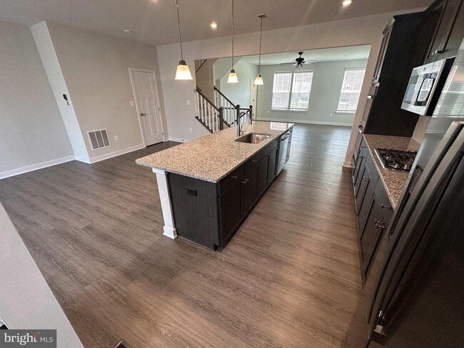 Building Photo - 5615 Billenca Ln