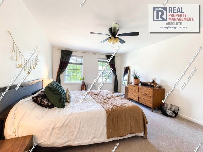 Building Photo - Modern 3BR Home with Solar & Private Yard