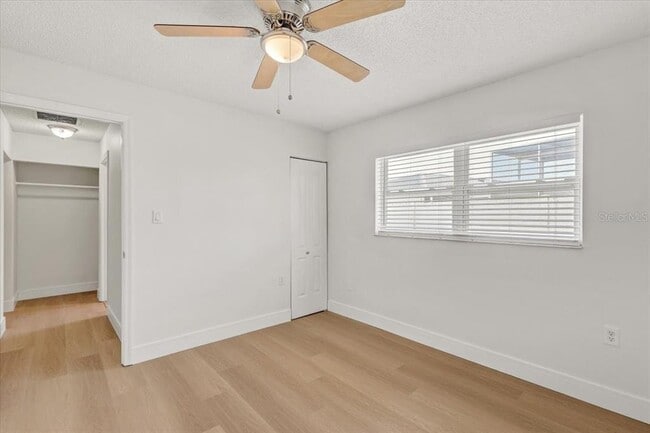 Building Photo - 7012 Pin Cherry Ln