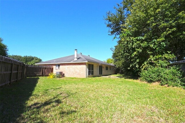 Building Photo - 17510 Heritage Creek Ct