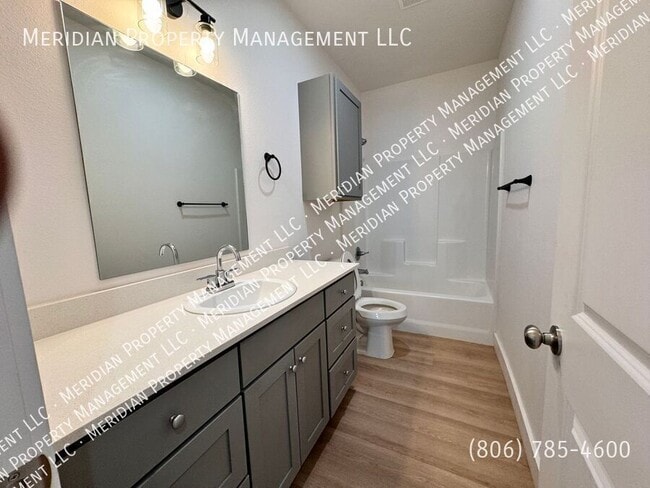 Building Photo - 5723 Kemper St