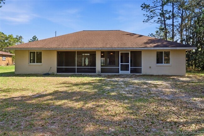 Building Photo - 8520 N Elkcam Blvd