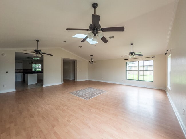 Building Photo - 8072 SW 54th Ct