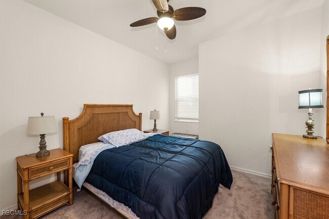 Building Photo - 11960 Champions Green Way