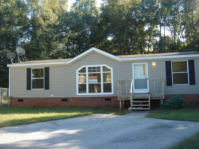 Primary Photo - 19 Barnhart Ln