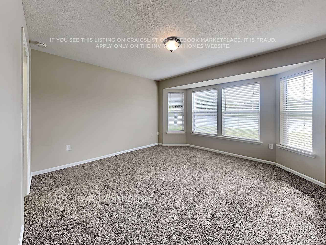 Building Photo - 12563 Pine Marsh Way