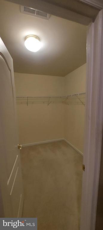 Building Photo - 23503 Sugar View Dr