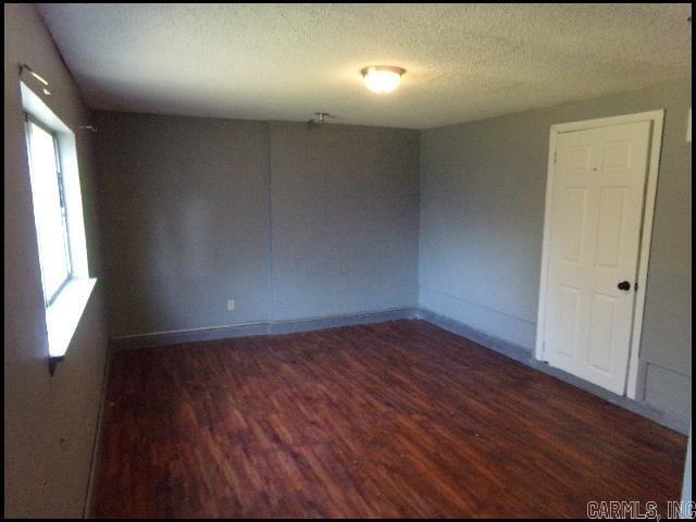 Building Photo - 1504 E 38th St