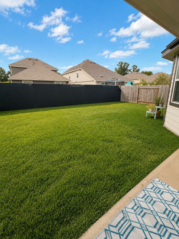 Building Photo - 2291 Raider Dr