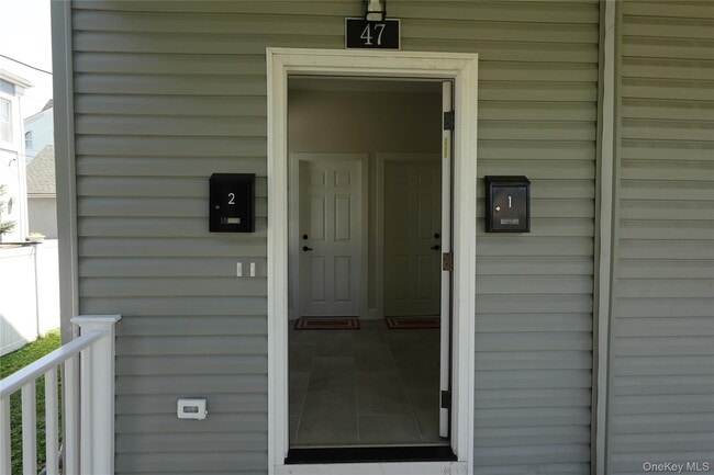 Building Photo - 47 Rich Ave