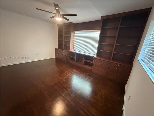 Building Photo - 1420 Baracoa Ave