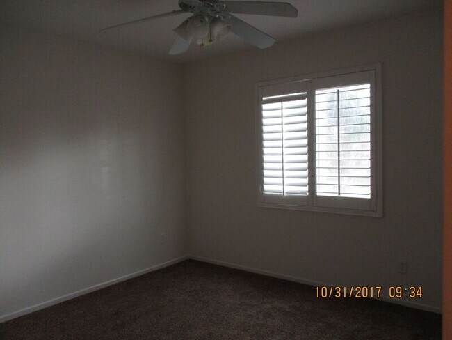 Building Photo - 35736 Emily Ave