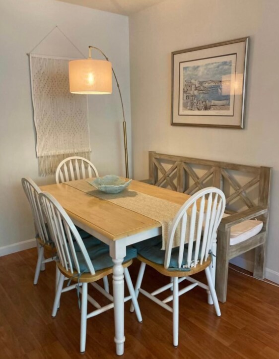 Building Photo - 18 Juniper St