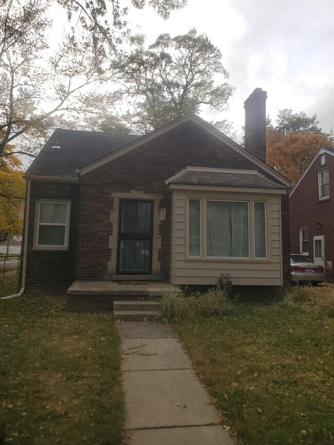 Building Photo - 8059 Middlepointe St