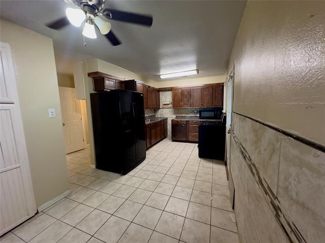 Building Photo - 4601 Clover Ln
