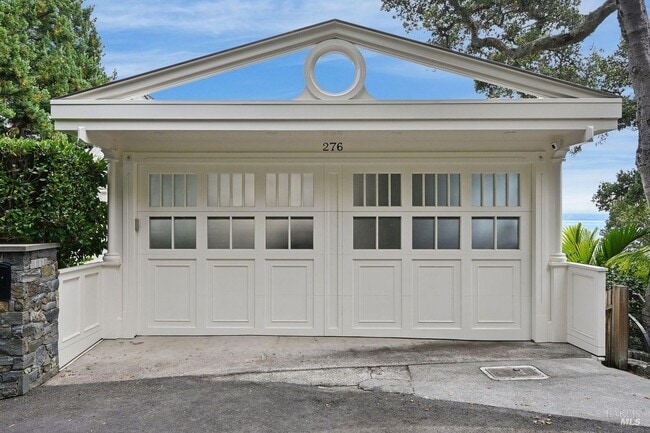 Building Photo - 276 Beach Rd