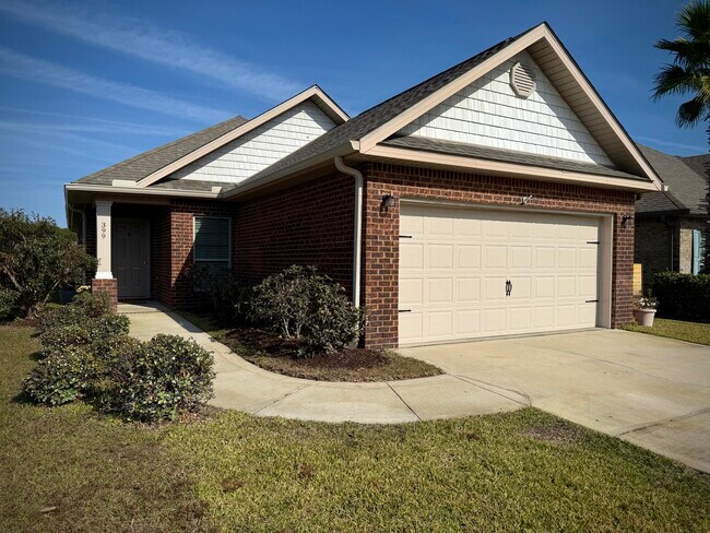 Building Photo - 399 Pin Oak Loop