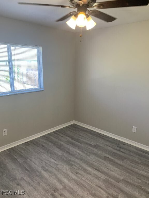 Building Photo - 703 SW 22nd St