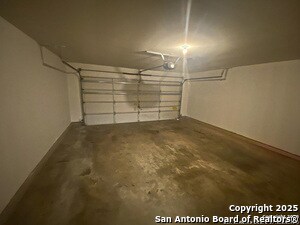 Building Photo - 6154 Ashley Spring