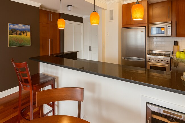 Building Photo - 151 Tremont St