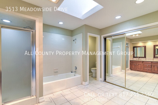 Building Photo - 3513 Meadowside Dr