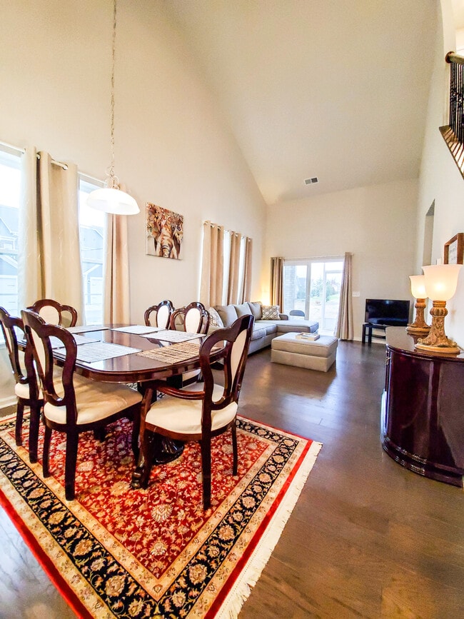 Building Photo - 6958 Walnut Branch Ln