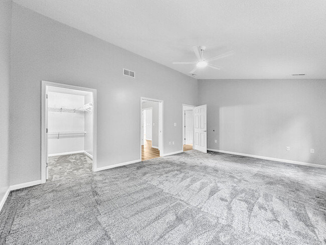 Building Photo - SENIOR INDEPENDENT LIVING COMMUNITY IN FAR...