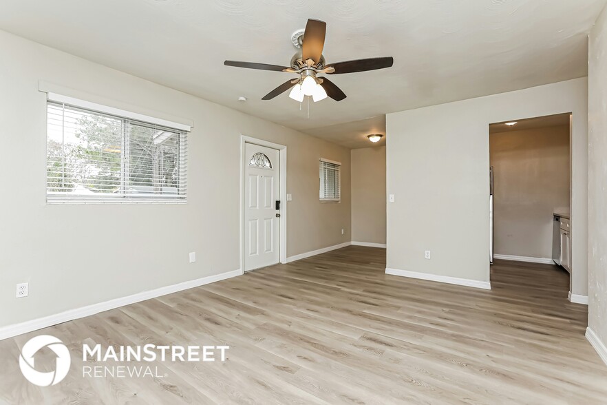 Building Photo - 1225 Gail St