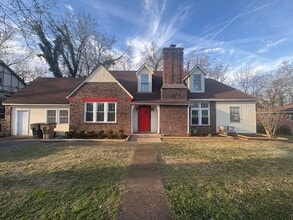 Building Photo - 5BR/2.5 Bath in Prime 12 South | Park-Facing | Two Sunrooms | Walkable Luxury Living